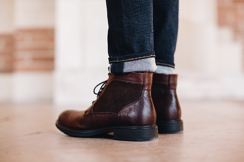 Lacing Up Vintage Foundry's Boots For Winter - The Primary Mag